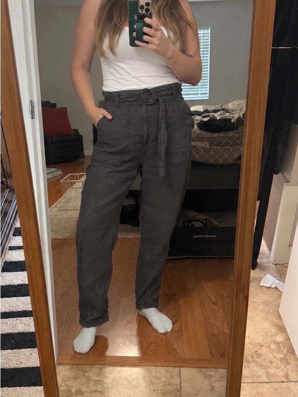 TAHARI 100% Linen Cargo Pants – Size L